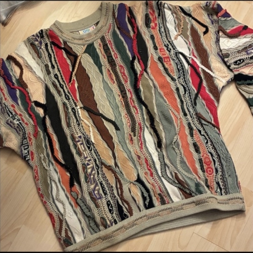 COOGI Sweater